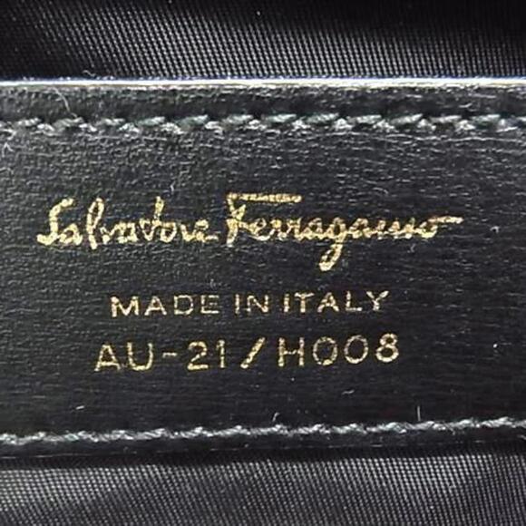 SALVATORE FERRAGAMO Black Leather Shoulder Bag - Picture 6 of 6